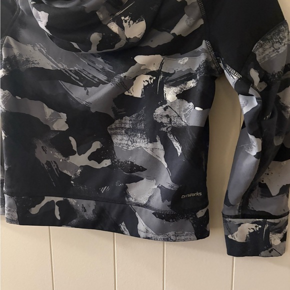 Athletic Works Boys Small 6-7 Grey Black Hooded Sweatshirt Pullover sporty camo - Picture 4 of 7